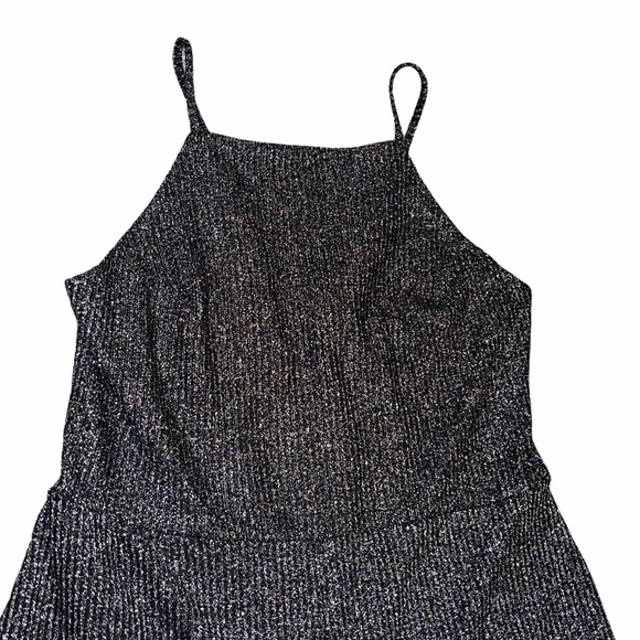 NWOT Sexy Romper - Picture 3 of 7